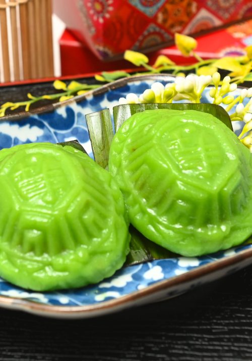 Ang Ku Kueh - Coconut